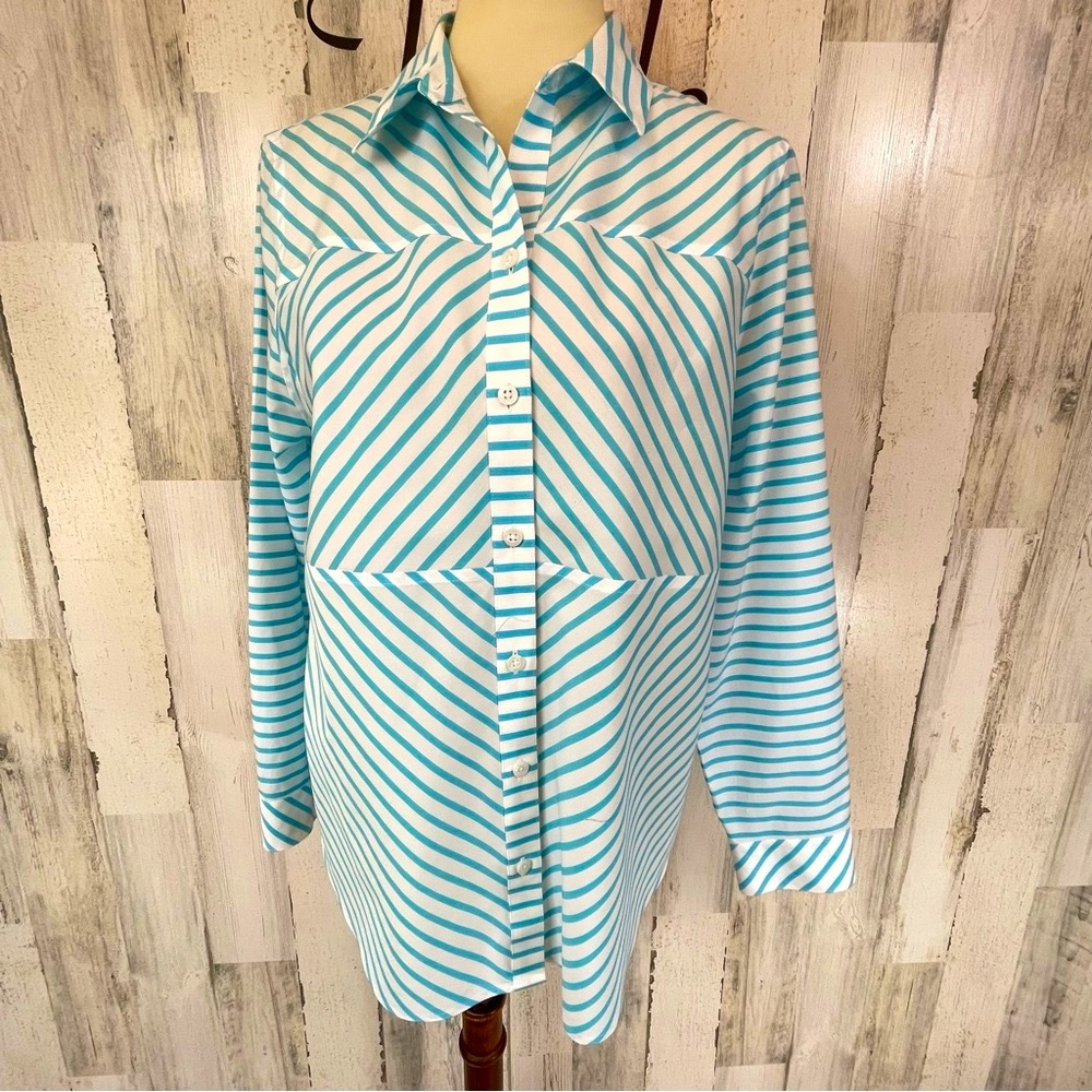 Chico’s Women’s Blue White Striped No Iron Button Down Long Sleeve Shirt Top 2
